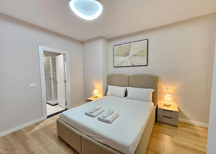 Miku Apartment-Modern 2Bedroom In Prime Location