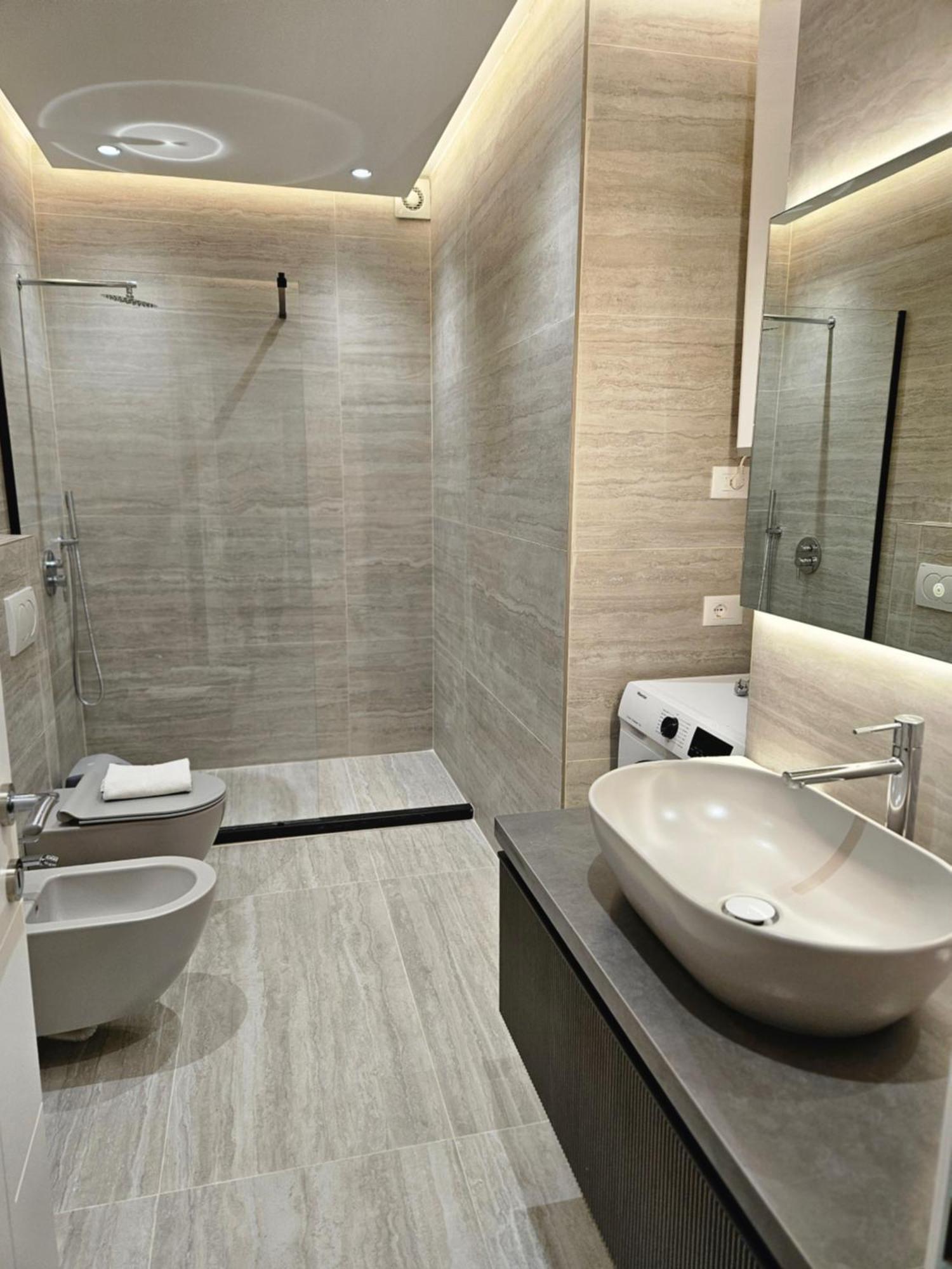 Apartment Miku Apartment-modern 2bedroom In Prime Location