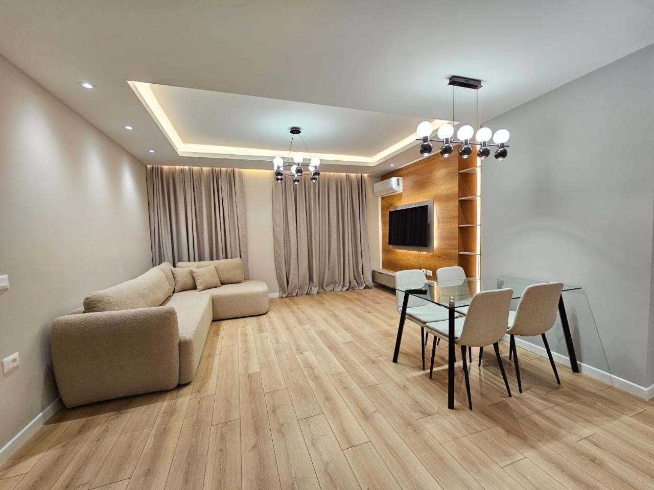 Miku Apartment-modern 2bedroom In Prime Location Апартаменты *